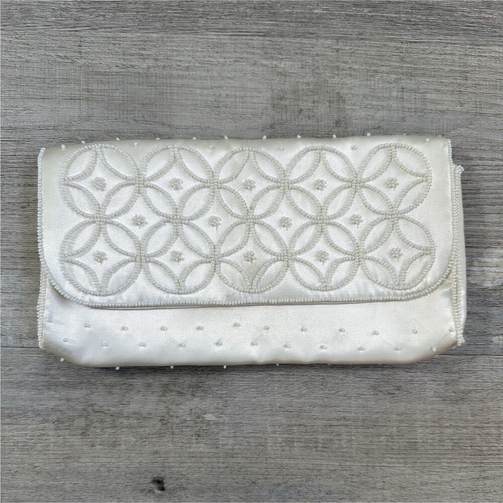 Ivory Beaded Geometric Pattern Clutch Bag Small Formal Wedding Party Silver Snap